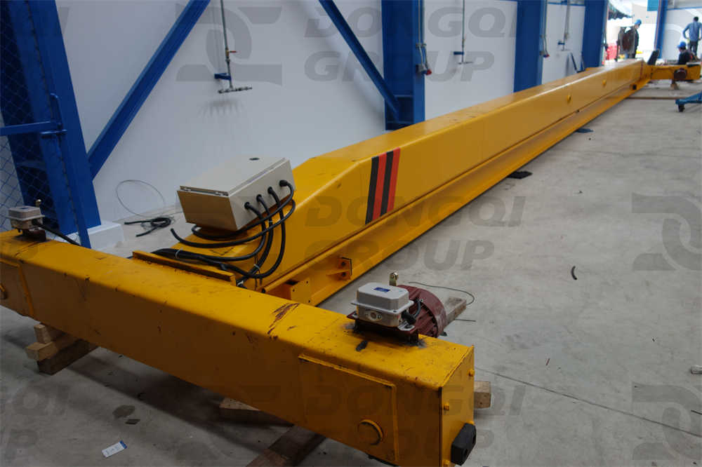 Installation of 15 ton overhead crane